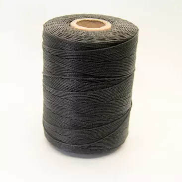 Cum poate firul de cusut cerat împletit plat să rezolve gâturile de cusut din fabrica de încălțăminte și piele?