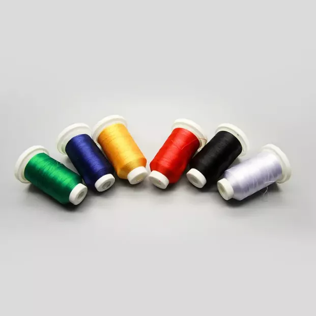 Ață de brodat 100% poliester de calitate excelentă 120D/2 1000m Ață de brodat 100% poliester de calitate excelentă 120D/2 1000m